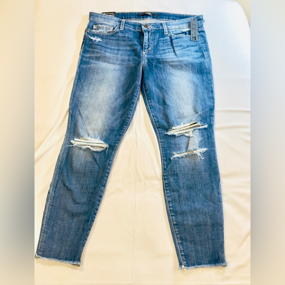 💗 NWT Joe's Jeans Blue Distressed Boyfriend Jeans Cuffed or Straight Leg Size 31